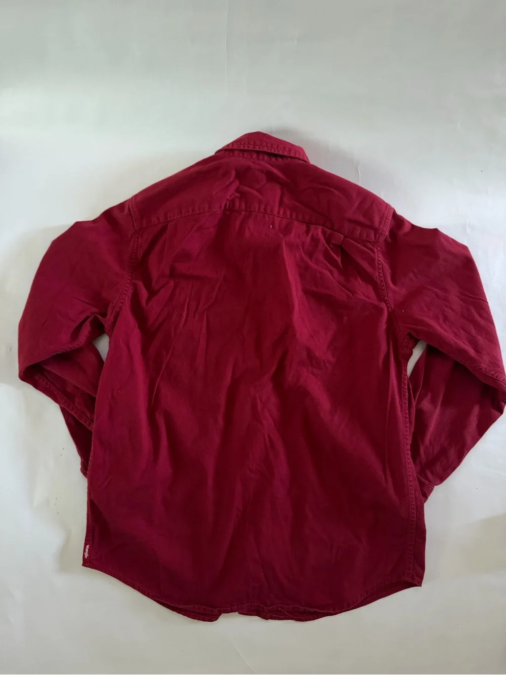 Men's Wrangler Red Button-Up Shirt with Chest Pockets